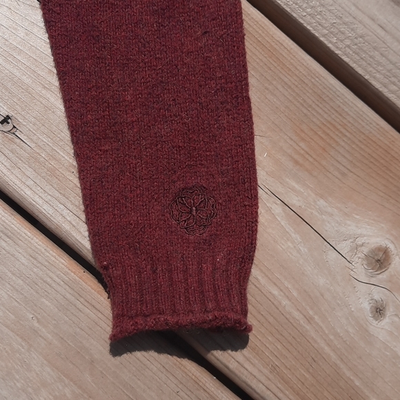 Cardigan - Picture 5 of 7